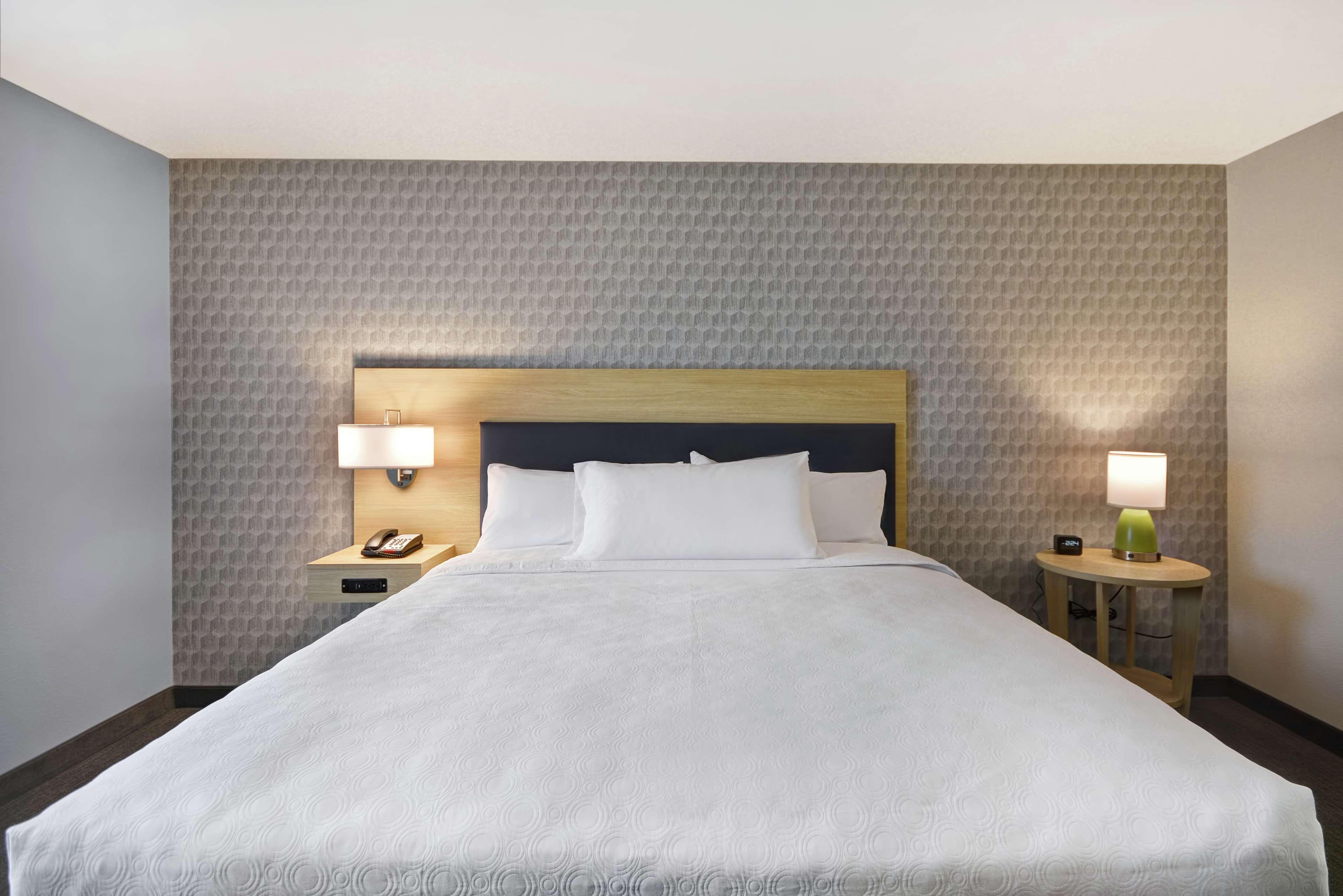 โฮม2 สวีท บาย ฮิลตัน แกรนด์แรพิดส์/นอร์ท มิชิแกน Hotel Walker ภายนอก รูปภาพ